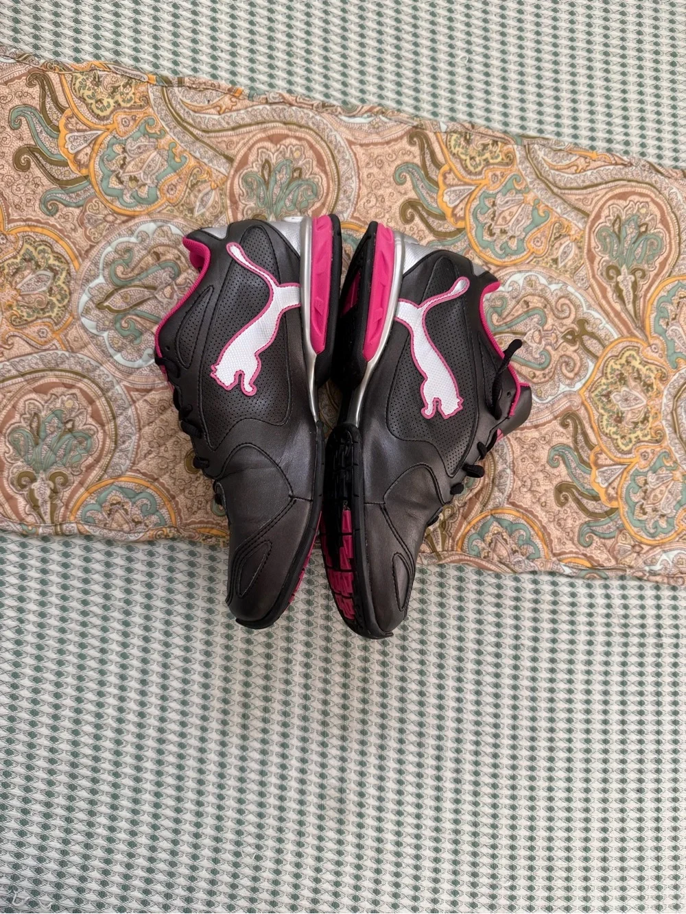 Puma Tazon 6 women's cross-trainer sneakers size 8.5